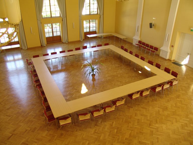 Auditorium Blockbestuhlung